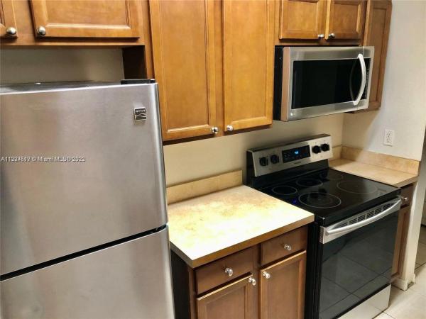 Stonebridge Gardens, 2824 NW 55th Ave #1C, Lauderhill, Florida 33313, image 2