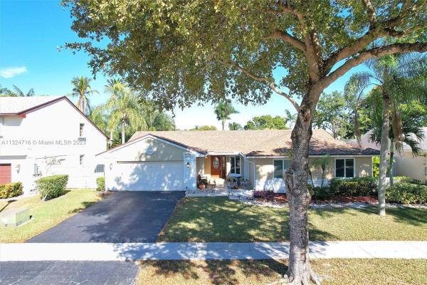 Shenandoah, 14421 Lexington Pl, Davie, Florida 33325, image 2