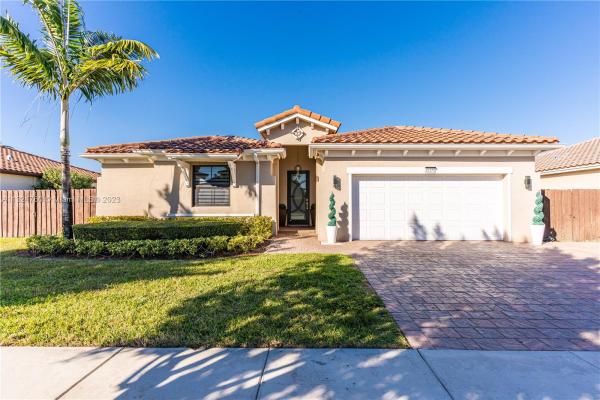 Venetian Parc, 15375 SW 173 St #, Richmond West, Florida 33187, image 2