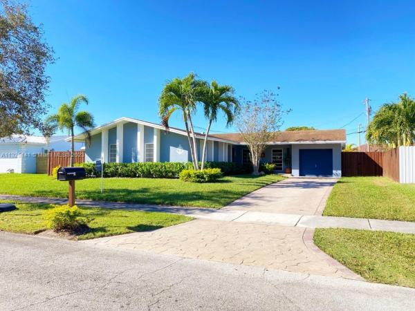 Bel Aire, 19810 SW 101st Ct, Cutler Bay, Florida 33157, image 2