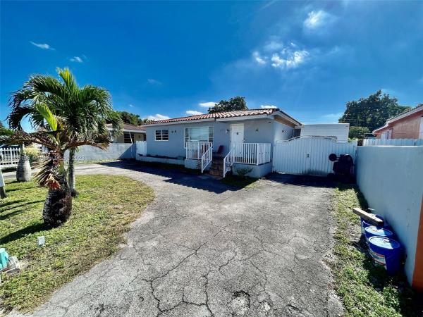 Palm Ave Highlands, 164 E 58th St, Hialeah, Florida 33013, image 1