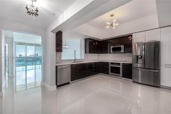 Aventura Marina 2, 3330 NE 190th St #2816, Aventura, Florida 33180, image 2