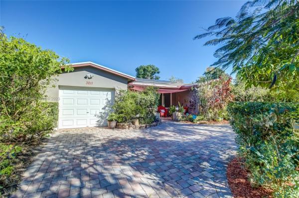 Hollywood Heights, 3211 Liberty St, Hollywood, Florida 33021, image 1