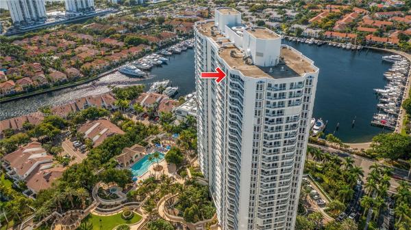 South Tower At The Point, 21055 NE 37th Ave #3202, Aventura, Florida 33180, image 2
