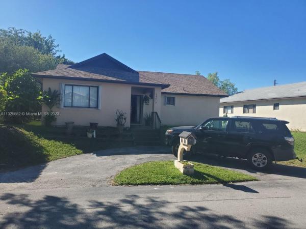 13612 SW 286th Ter, Unincorporated Dade County, Florida 33033, image 2
