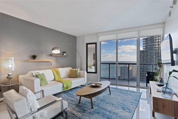 Icon Brickell Tower 3, 485 Brickell Ave #2609, Miami, Florida 33131, image 2