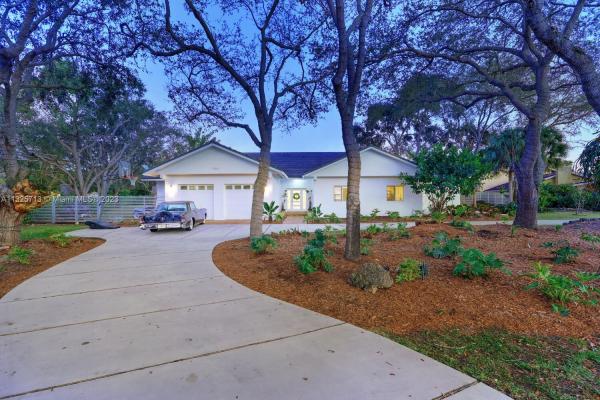 Hawley Heights, 11901 SW 91st Ave, Kendall, Florida 33176, image 1