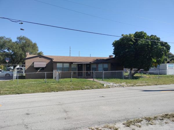 Hollywood Park, 2023 N 22nd Ave, Hollywood, Florida 33020, image 2