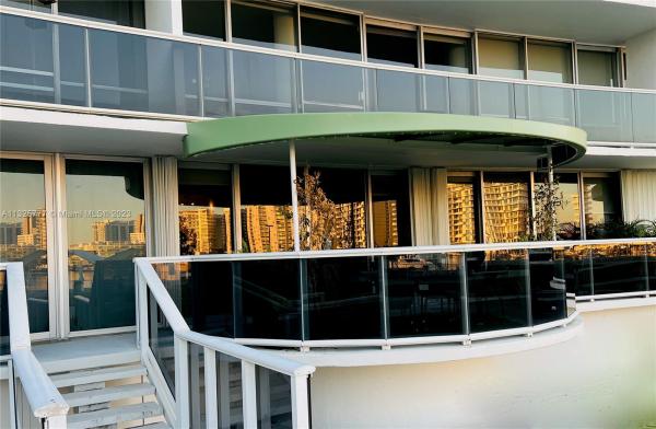 King Cole, 900 Bay Dr #108, Miami Beach, Florida 33141, image 1