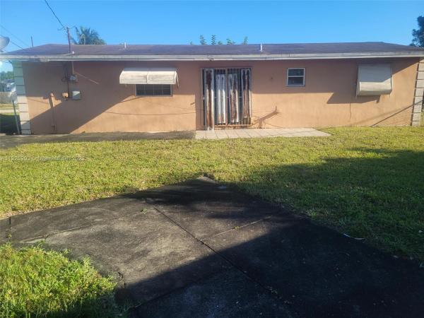 Carol City, 18100 NW 51st Pl, Miami Gardens, Florida 33055, image 2