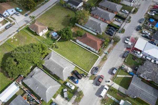 Liberty City, 1825 NW 68th St, Gladeview, Florida 33147, image 2