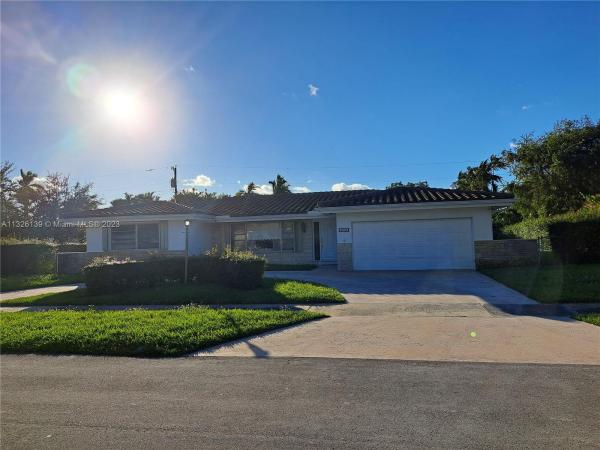 4840 SW 64th Pl, Unincorporated Dade County, Florida 33155, image 2