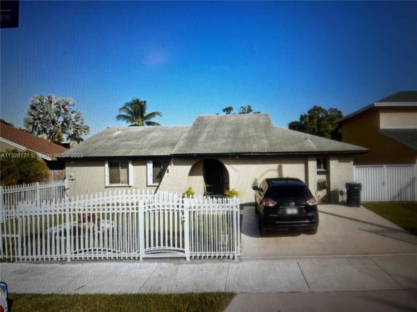 Oak Park Estates, 20225 SW 124th Ave, South Miami Heights, Florida 33177, image 1