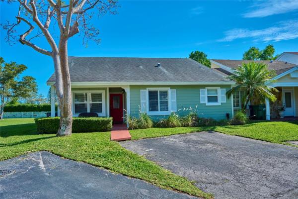 Hickory Lane Country Villas At Country Walk, 14421 SW 142nd Ct, Country Walk, Florida 33186, image 1