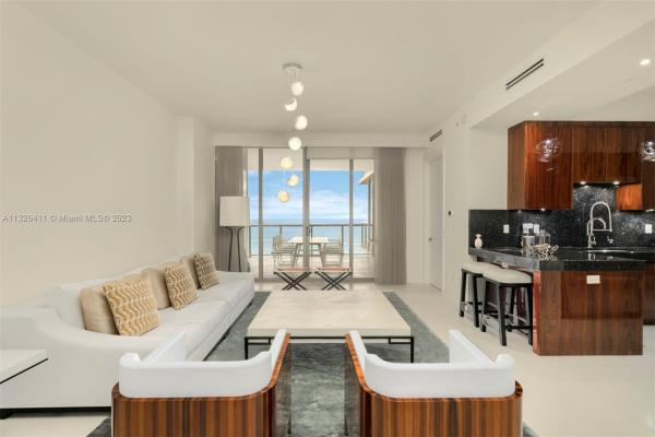 Bal Harbour Center, 9703 Collins Ave #2607, Bal Harbour, Florida 33154, image 2