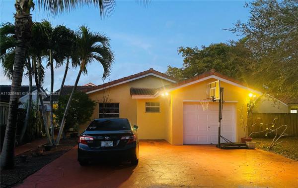 9651 SW 85 St #, Unincorporated Dade County, Florida 33173, image 2