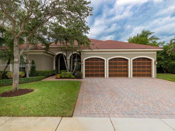 Pasadena Estates At Pembroke Shores, 15997 SW 14th St, Pembroke Pines, Florida 33027, image 1