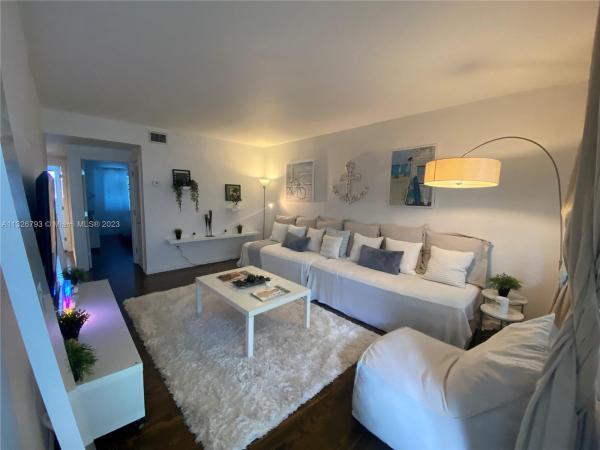 Maritime, 1616 Euclid Ave #10, Miami Beach, Florida 33139, image 1
