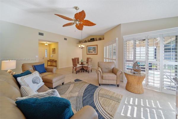 North Gate, 2520 SE 7th Pl, Homestead, Florida 33033, image 2