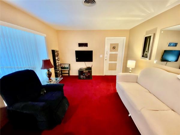 Orangebrook Golf Apartments, 3600 Jackson St #28, Hollywood, Florida 33021, image 1