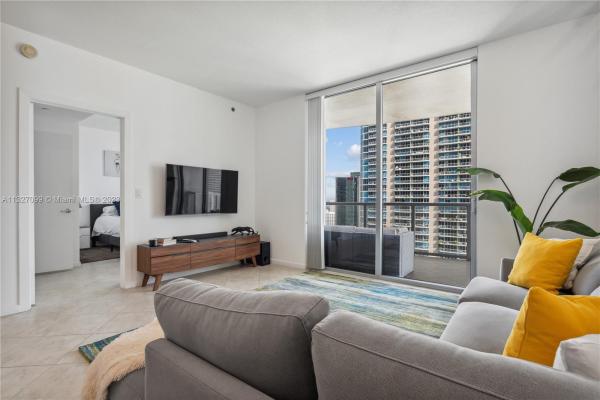 1060 Tower, 1060 Brickell Ave #2903, Miami, Florida 33131, image 1