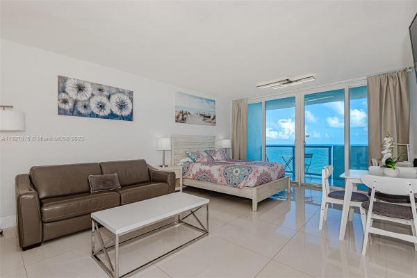 Castle Beach Club, 5445 Collins Ave #1729, Miami Beach, Florida 33140, image 1
