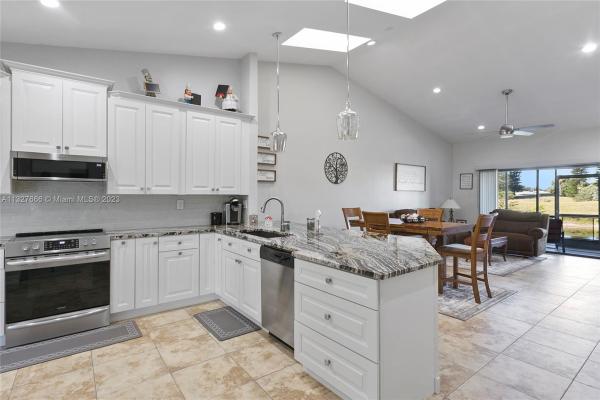 Waterford Town Villas At Woodmont, 8451 Waterford Cir #8451, Tamarac, Florida 33321, image 1