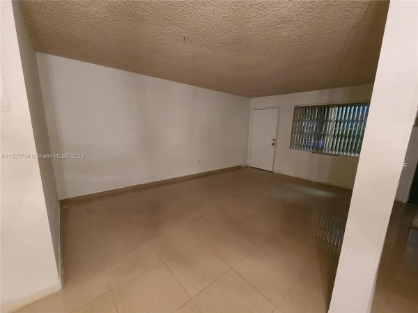 Romont South, 20330 NE 2nd Ave #9, Miami Gardens, Florida 33179, image 1