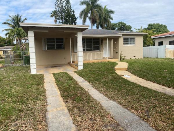 Poincianna Manor, 927 NE 145th St, North Miami, Florida 33161, image 1
