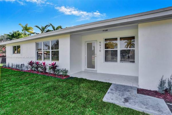 Bel Aire, 9970 Belgrade Rd, Cutler Bay, Florida 33157, image 2