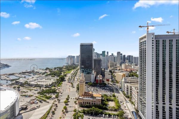 MarinaBlue, 888 Biscayne Blvd #3703, Miami, Florida 33132, image 2