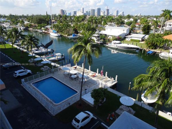 Cromwell West, 1731 SE 15th St #613, Fort Lauderdale, Florida 33316, image 1