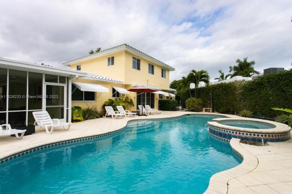 Hollywood Lakes, 809 S 17th Ave, Hollywood, Florida 33020, image 1