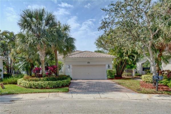 Bay Pointe, 2577 Bay Pointe Dr, Weston, Florida 33327, image 1