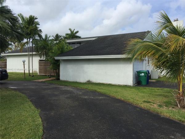 17740 SW 75th Ave, Palmetto Bay, Florida 33157, image 1