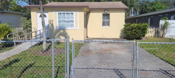 Hampshire Heath, 1215 NE 127th St, North Miami, Florida 33161, image 1