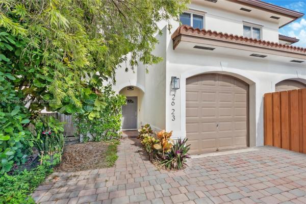 Leonex, 2623 SW 18th St #2623, Miami, Florida 33145, image 1