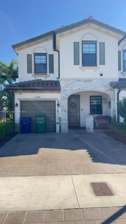 Isola, 11328 SW 254th Ter #11328, Princeton, Florida 33032, image 1