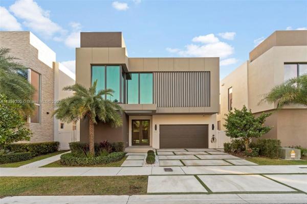 The Mansions At Doral, 10530 NW 67th Ter, Doral, Florida 33178, image 1