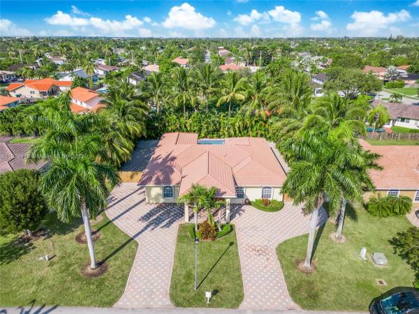 15341 SW 162nd St, Richmond West, Florida 33187, image 2