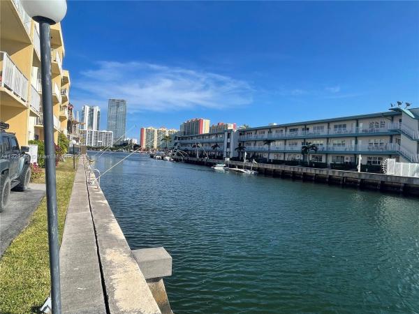 La Mar Breeze, 3944 NE 167 St #405, North Miami Beach, Florida 33160, image 1