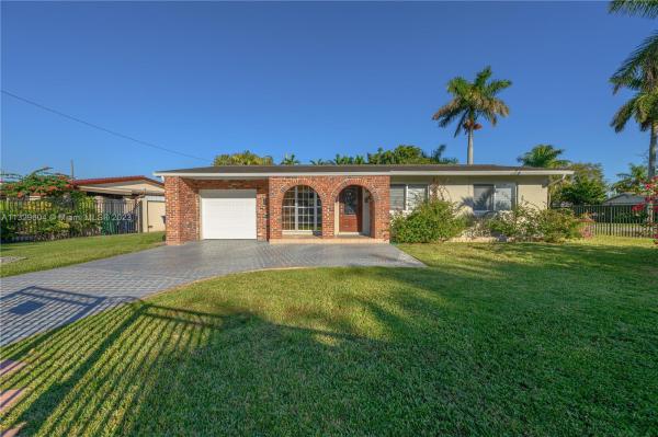 Miller Heights, 4655 SW 94th Ct, Olympia Heights, Florida 33165, image 2