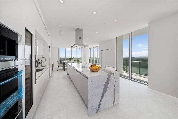 Parque Towers, 300 Sunny Isles Blvd #4-TS-04, Sunny Isles Beach, Florida 33160, image 2