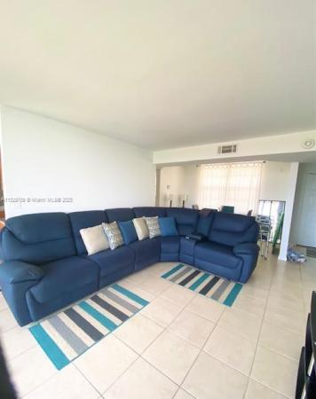 Blue Lake, 3400 Blue Lake Dr #604, Pompano Beach, Florida 33064, image 1