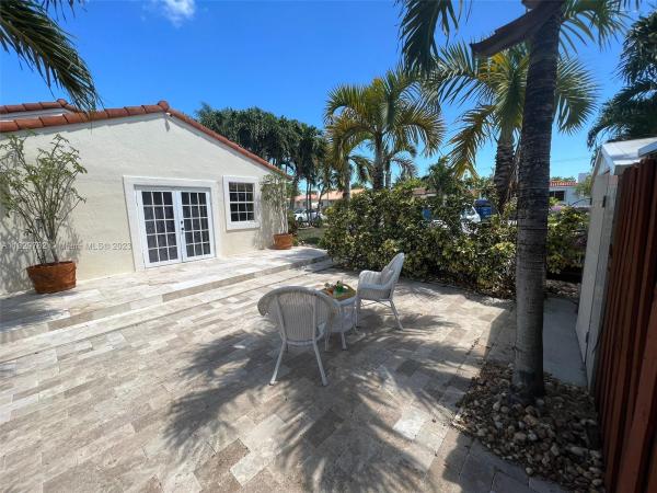 Central Miami, 6443 SW 39th St, Coral Terrace, Florida 33155, image 2