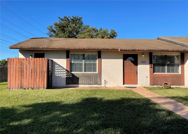 San Sebastian Townhouses, 13575 SW 48th Th Ter, Kendale Lakes, Florida 33175, image 1