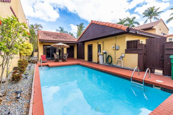 California Club Homes, 1057 NE 204th Ter, Ives Estates, Florida 33179, image 1