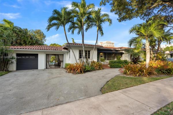 Biltmore, 427 Catalonia Ave, Coral Gables, Florida 33134, image 2