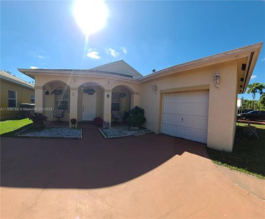 Homestead No HOA, 82 NW 2nd St, Homestead, Florida 33030, image 1