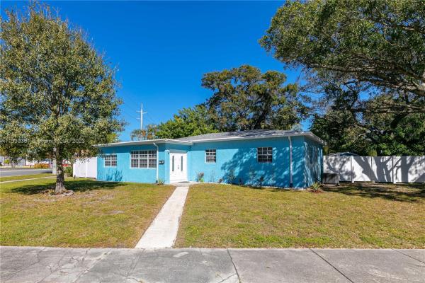 Lakeway, 2514 SW 9th Ave, Fort Lauderdale, Florida 33315, image 1